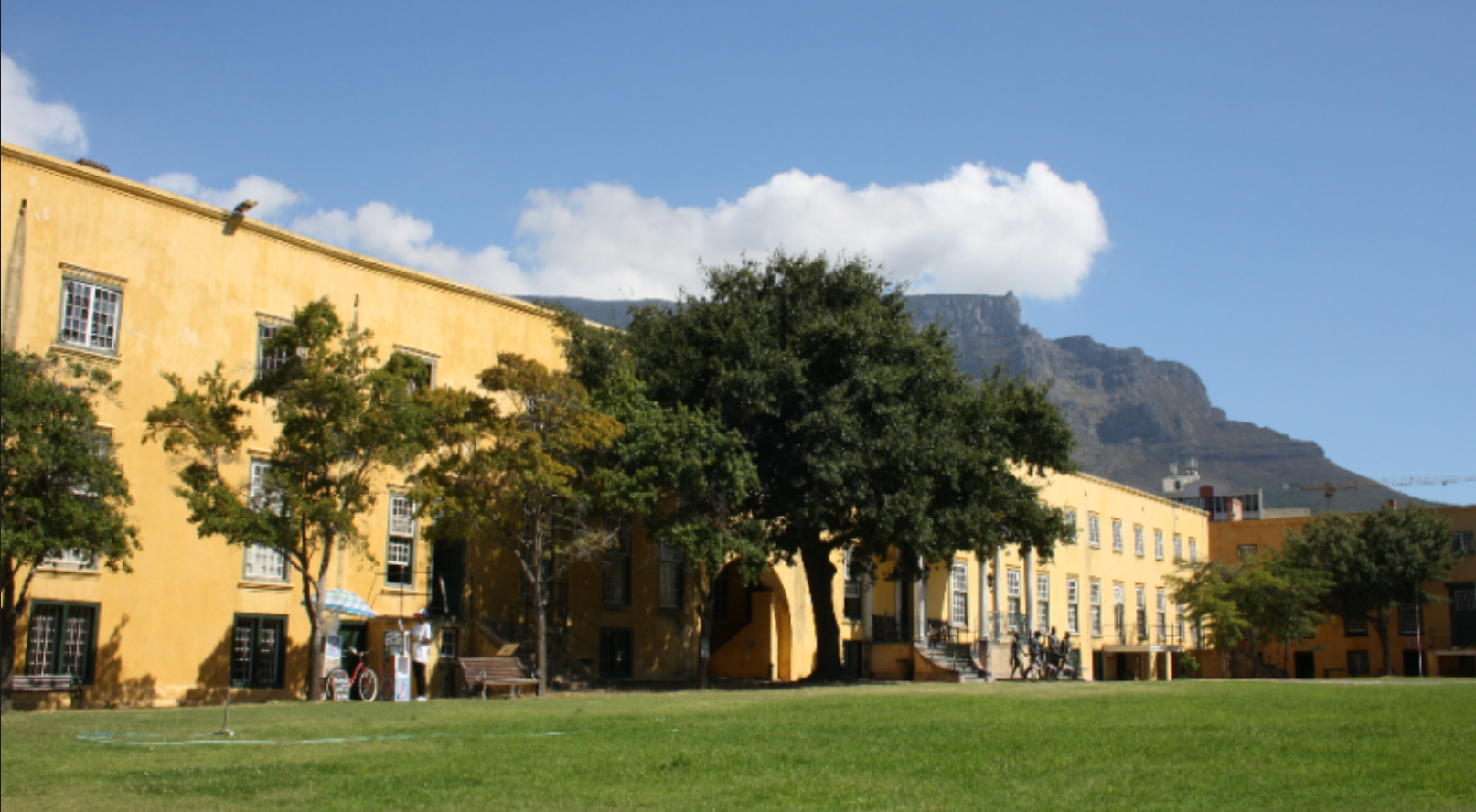 The yellow Castle courtyard with Table Mountain